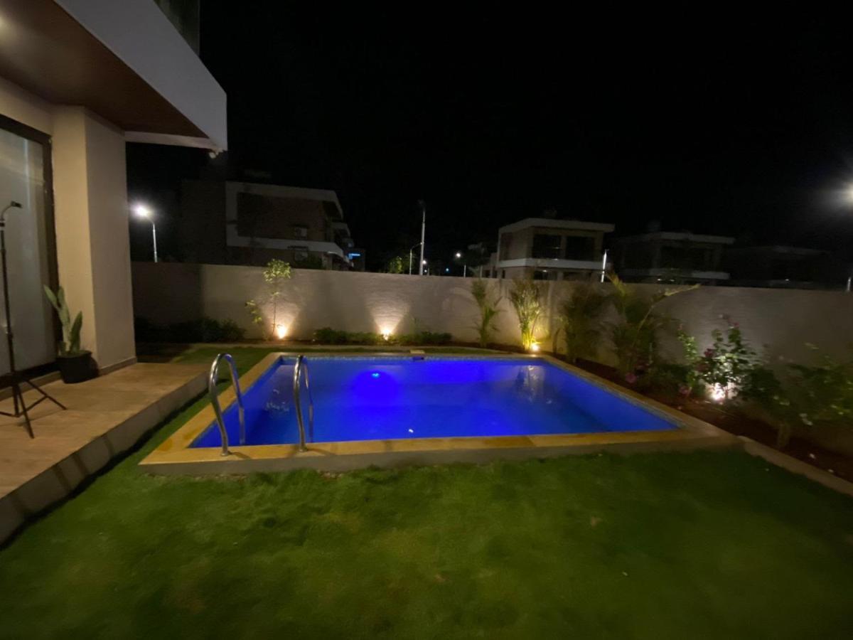 הוילה קארג'אט Casa Del Capitan-2Bhk With Private Pool & Lawn. מראה חיצוני תמונה