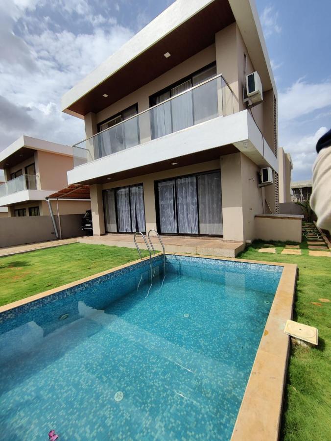 הוילה קארג'אט Casa Del Capitan-2Bhk With Private Pool & Lawn. מראה חיצוני תמונה